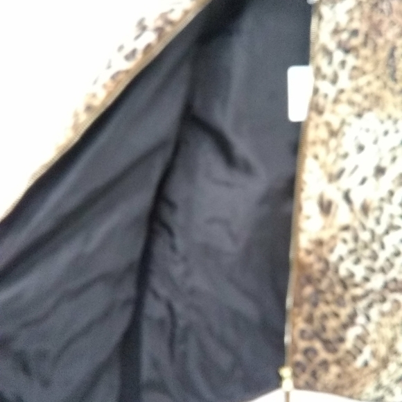 QUILTED Cheetah Lined Vest Size S/Petite - Picture 9 of 9
